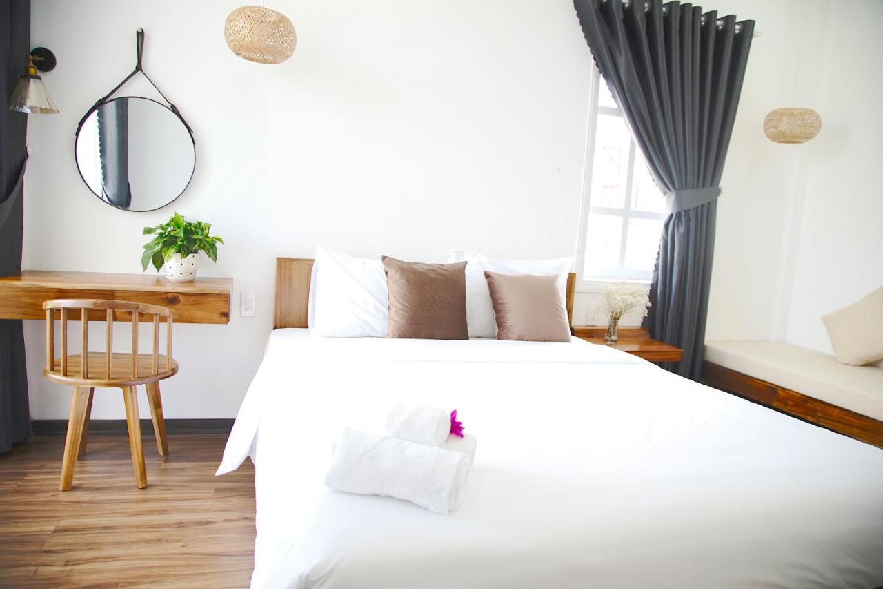 Tiny An Homestay Hue Buitenkant foto